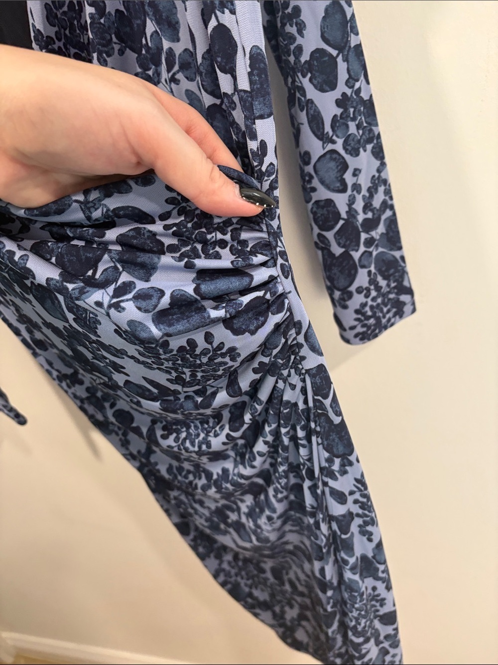 Tory Burch Michele floral print faux-wrap dress - Picture 6 of 8